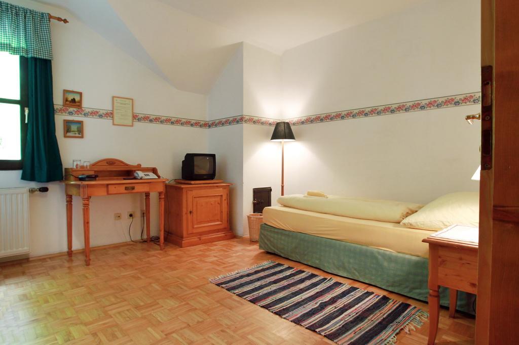 Hotel Steinschalerhof Warth  Esterno foto